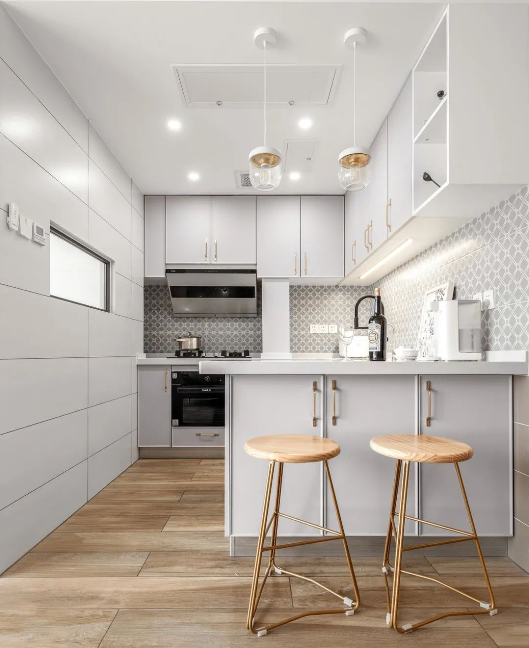 小戶型裝修攻略_小戶型裝修攻略_迷你雅居:史上最牛的小戶型設(shè)計(jì)團(tuán)隊(duì)裝修攻略